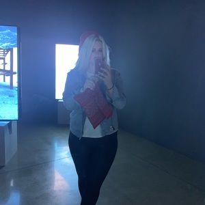 Meet your Posher, Staci